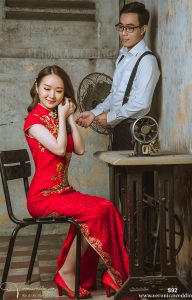 Sườn Xám Nữ Kiểu Dáng Xẻ Tà Thượng Hải - S92 (2)