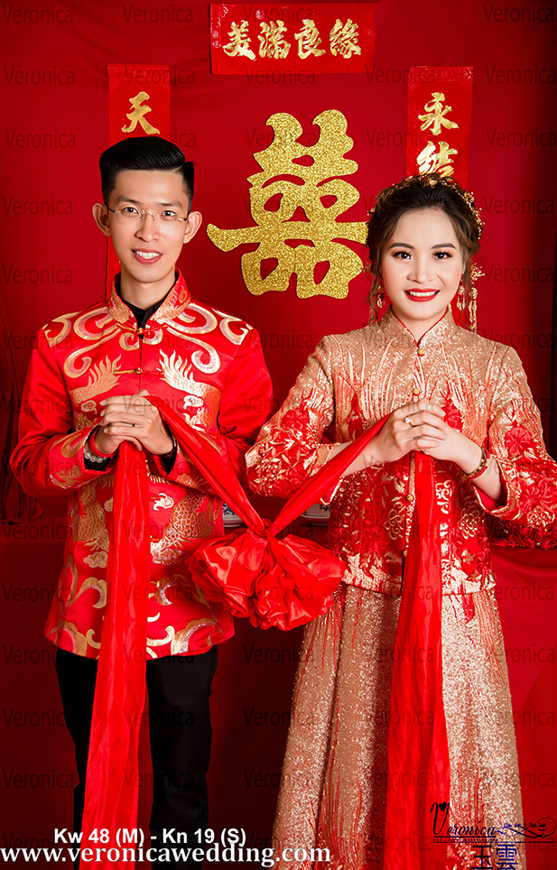 Áo Khỏa Nữ Họa Tiết Hoa Văn Kiểu Dáng Hongkong Dáng Suông - Kw 48 (M) - Veronica Wedding