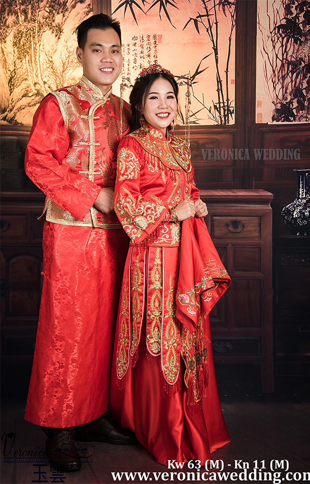 Áo Khỏa Nữ Đỏ Họa Tiết Hoa Văn Khả Ái Mỹ Miều - Kw 63 (S) - Veronica Wedding