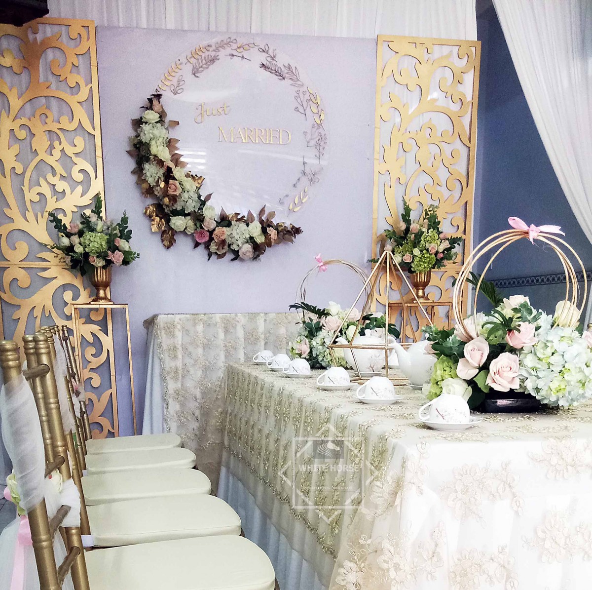 Dịch vụ trang trí lễ gia tiên tại nhà TPHCM - WHITE HORSE DECOR