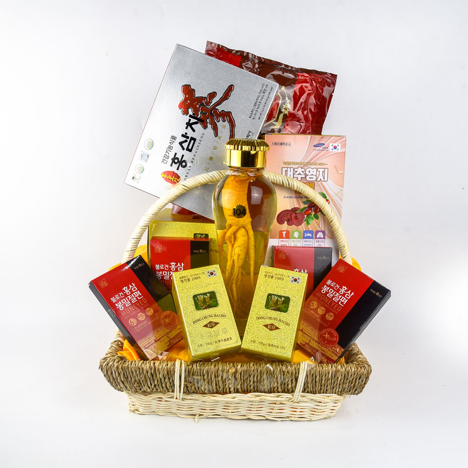 Tư vấn cho nàng dâu “đảm” chọn mua quà tết biếu bố mẹ chồng