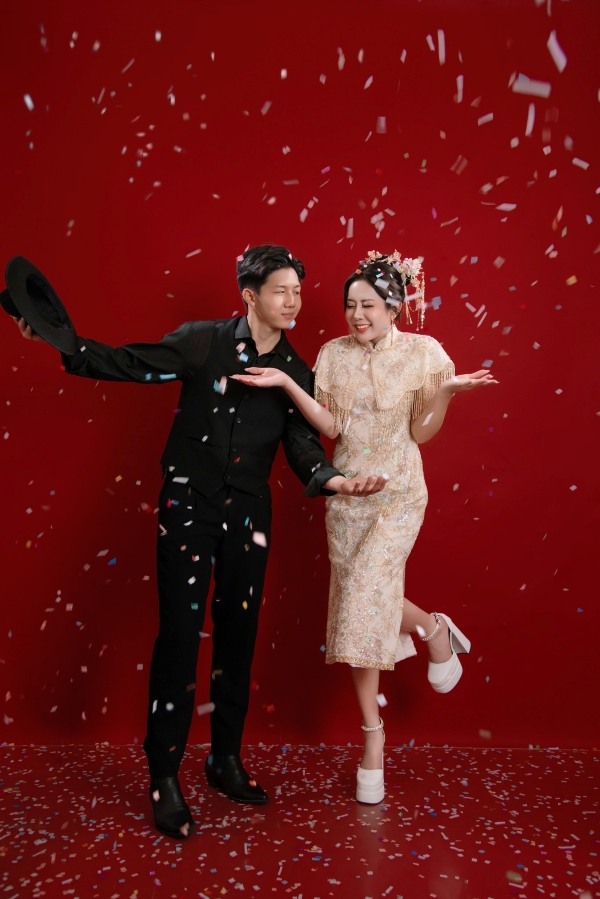 Giấc mơ thấy đám cưới của mình báo hiệu tâm trạng an yên, hạnh phúc viên mãn khi bạn biết lắng nghe trái tim và chăm sóc bản thân nhiều hơn