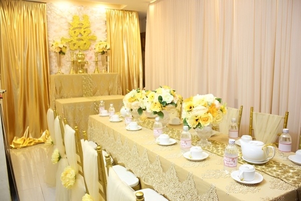 Vàng kim tượng trưng cho sự viên mãn, sung túc kéo dài