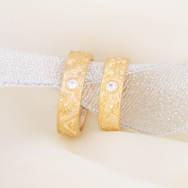 Chọn nhẫn cưới vàng 18k cần lưu ý gì