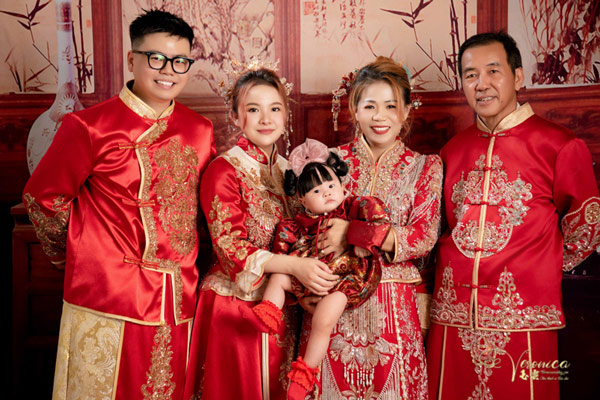 Nhớ chuẩn bị phụ kiện và trang phục cho các bé 