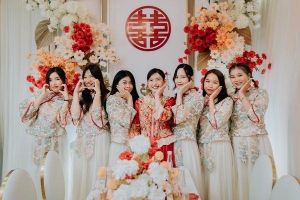 Cưới hỏi nên xem tuổi vợ