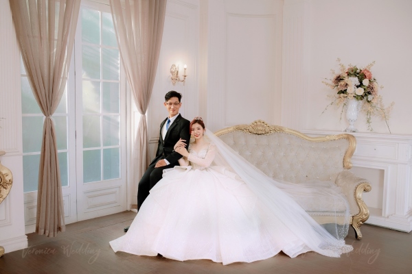 Lấy cảm hứng từ cổ tích phương Tây, concept mang đến khung cảnh mộng mơ huyền ảo