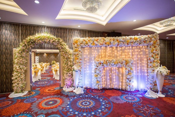 Windsor Plaza - Khách sạn 5 sao tổ chức tiệc cưới dành cho cặp đôi muốn kết hợp giữa phong cách Trung Hoa và nét sang trọng hiện đại