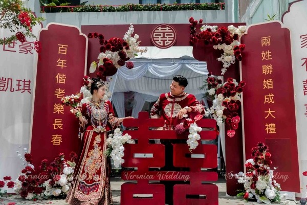 Những tên gọi kỷ niệm ngày cưới là cách thể hiện độ dài của hôn nhân để các đôi vợ chồng tôn vinh chặng đường yêu thương của mình