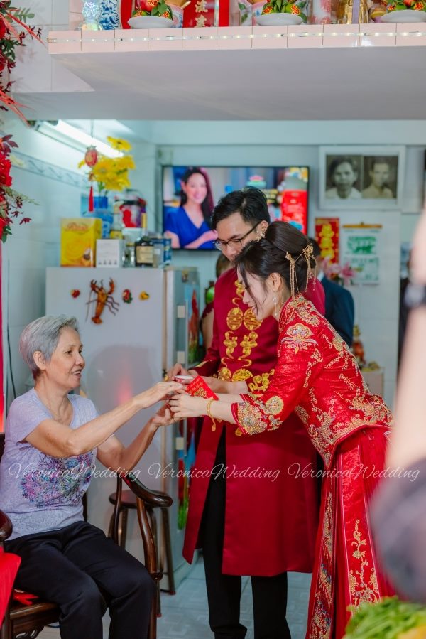 Giây phút cô dâu ra mắt đánh dấu sự kết nối và khởi đầu hành trình mới cùng gia đình hai bên