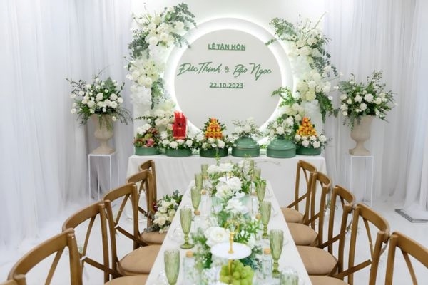 Nắm vững các mẹo để chọn được dịch vụ decor gia tiên nhà trai chuyên nghiệp nhất