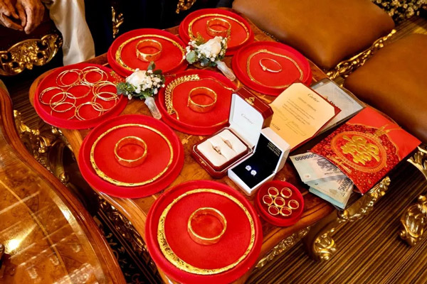 Của hồi môn trong ngày cưới là "vốn liếng" đầu đời cha mẹ dành cho con gái