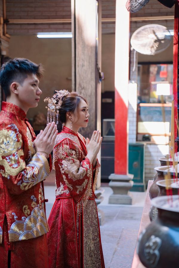 Hãy gửi lời chúc đám cưới hay và độc​ bằng cả sự trân trọng để khách mời cảm nhận được trân trọng